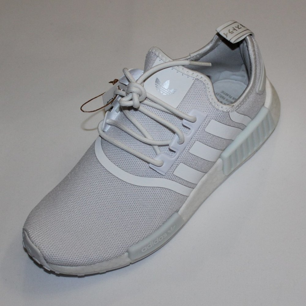 ADIDAS ORIGINALS WOMEN'S NMD_R1 PRIMEBLUE SNEAKER US 8.5/ UK7
